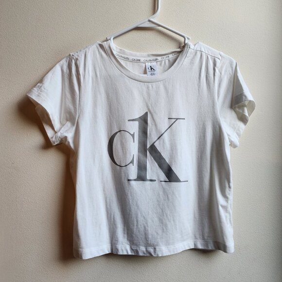 Calvin Klein White Cropped Logo T-Shirt Size Small - Picture 5 of 12